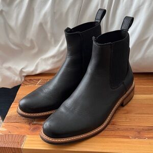 Nisolo Black Leather Chelsea Boots